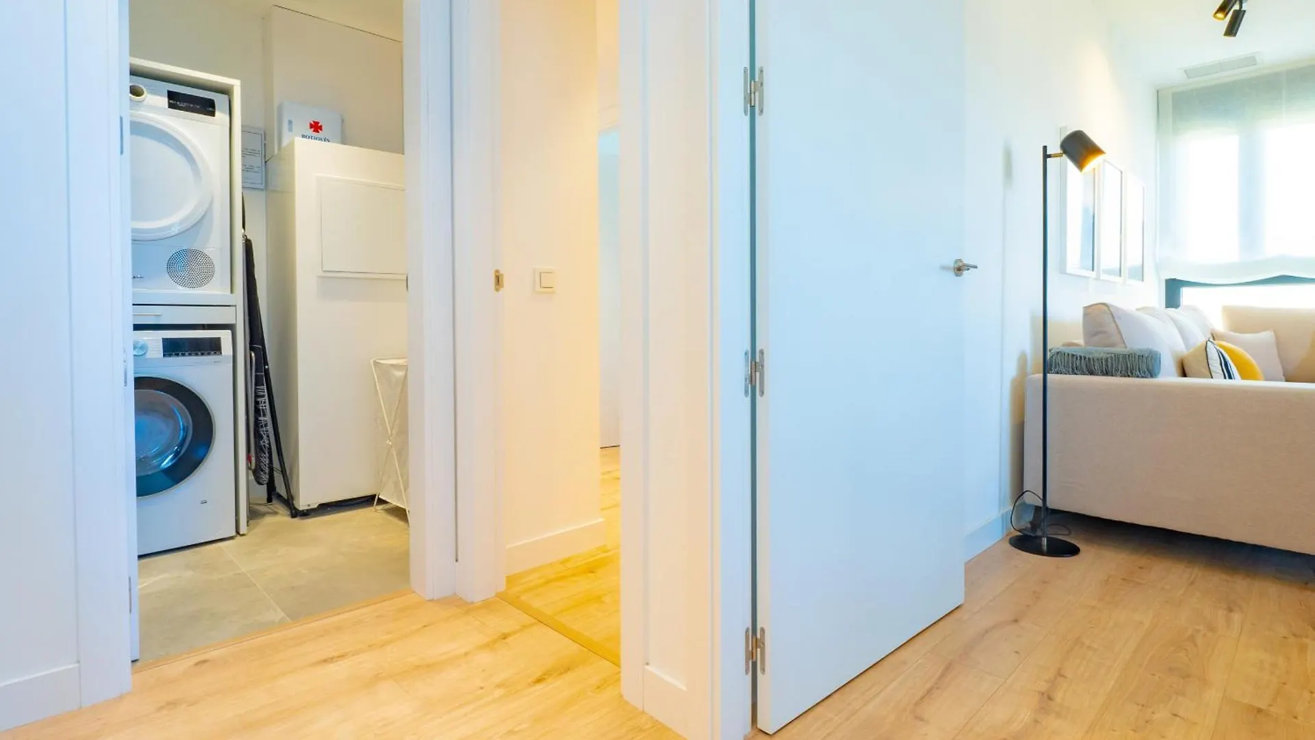 מאלגה Cubo'S Luxury Urban Sky Apartment 12